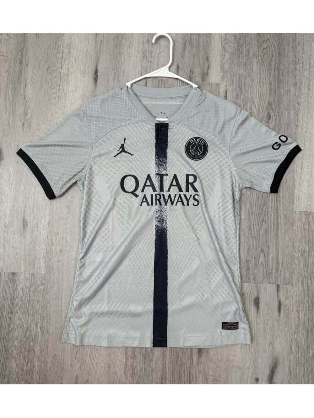 Paris Saint Germain Soccer Jersey nwt